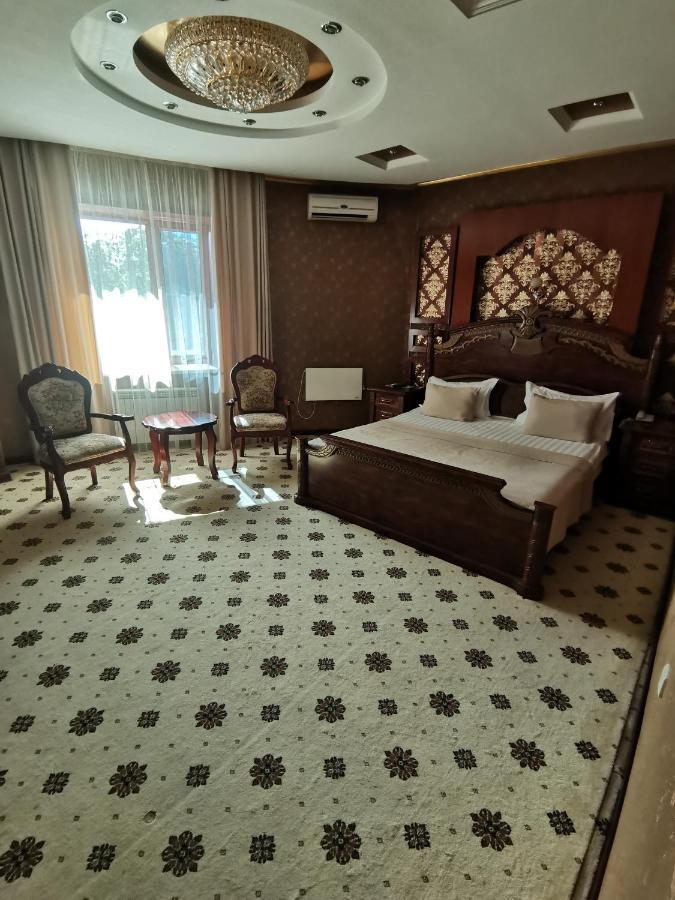 Altyn Adam Hotel بتروبافلوفسك المظهر الخارجي الصورة