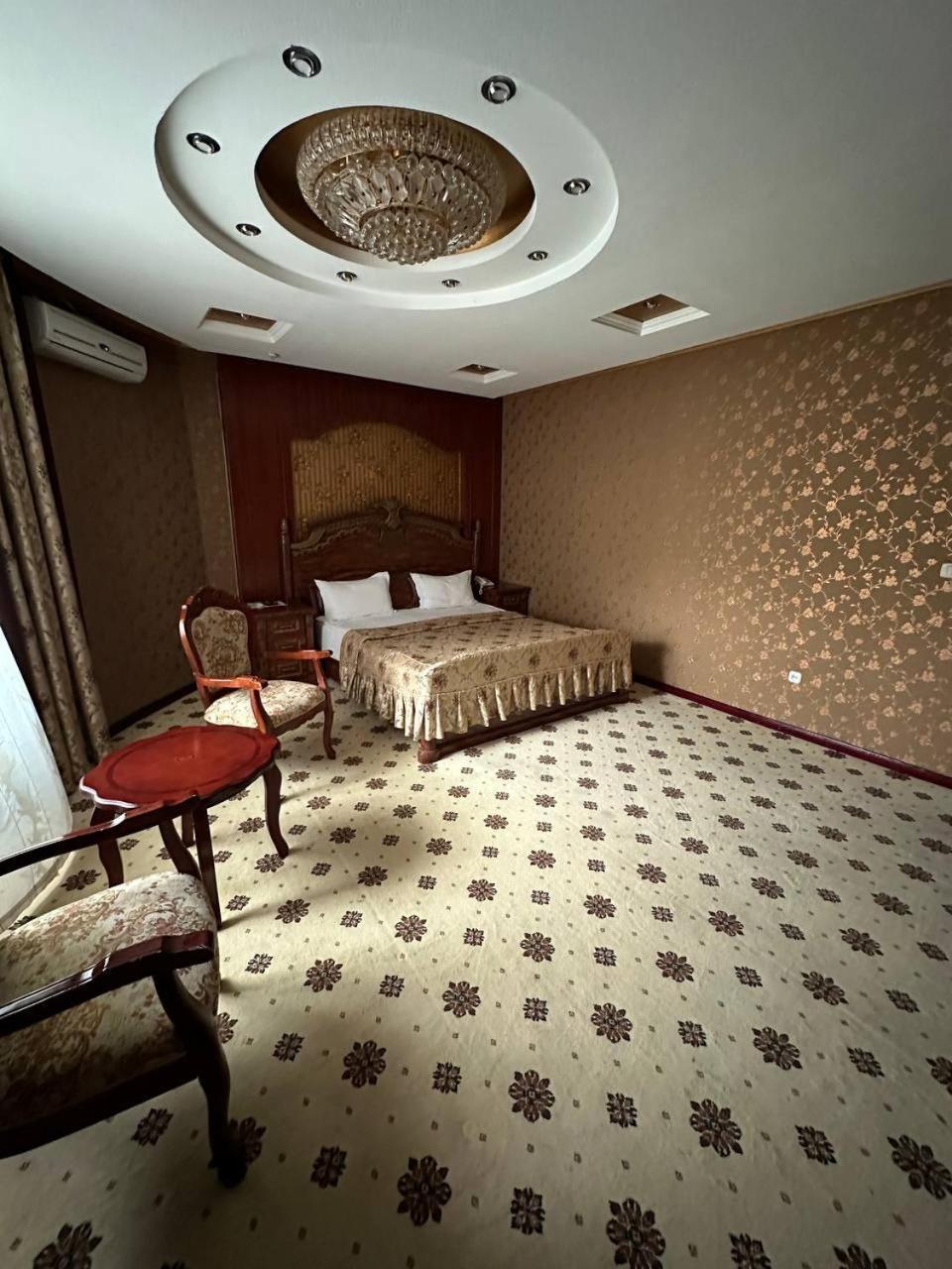 Altyn Adam Hotel بتروبافلوفسك المظهر الخارجي الصورة